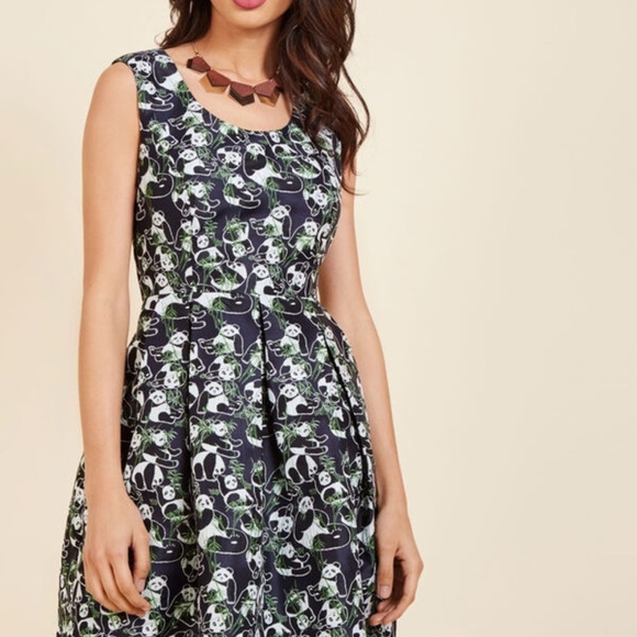 Modcloth "Bamboo Debut" Fit and Flare Brocade Dress - Picture 3 of 5